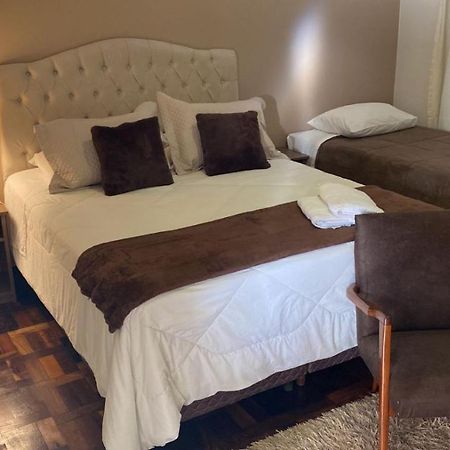 Hotel Pousada La Vierro Ponta Grossa  Eksteriør billede